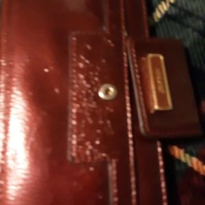 Nine west wallet